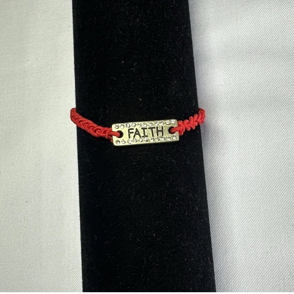 FAITH Red Cord Pendant Bracelet - Inspirational Womenβs Accessory